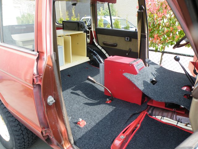 2010_0425Auto0003