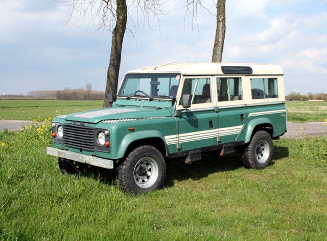 01.JPG - Defender 110, V8 Patrol, too Expensive
