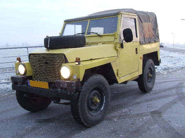 2009_0104_Januari0011.JPG - My Own Land Rover Lightweight Patrol. Not Safe and Strong Enough!