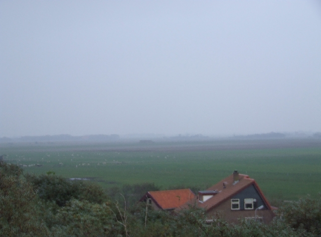 2007_1028_Texel_Okt0045.JPG - Behind The Dunes