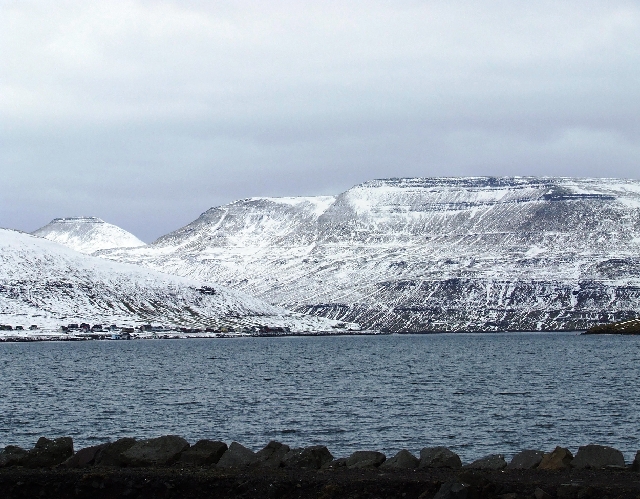 2008_0408_Org_Faroer0210.JPG - A last Great View
