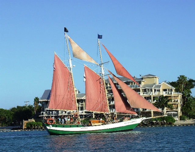 2008_09200070.JPG - Modern Old Sailing Ship