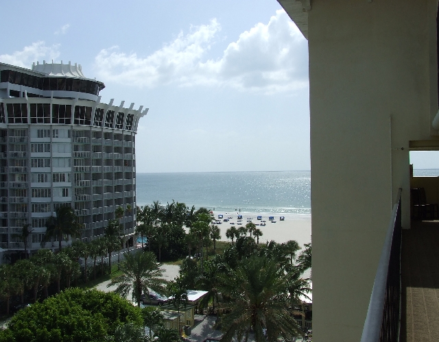2008_09240083.JPG - Balcony View