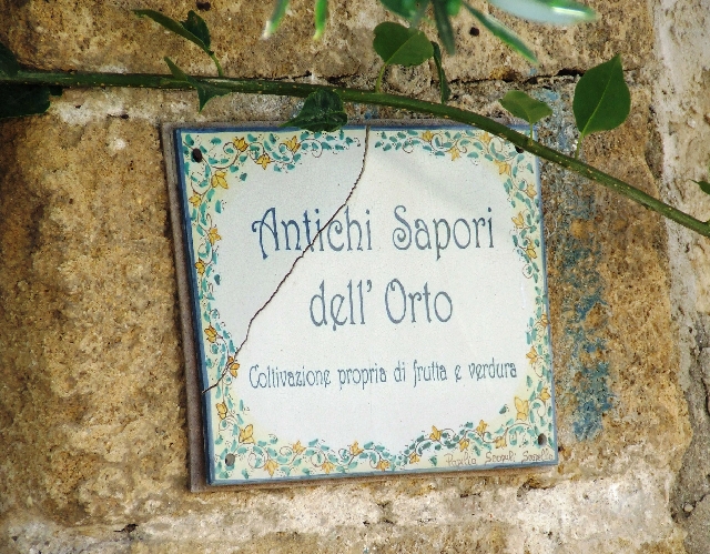 2008_06170101.JPG - Beautiful Name-Sign