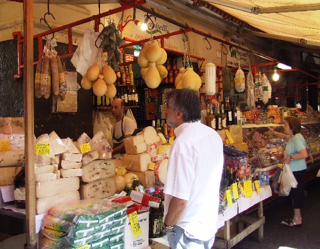 2008_06200203.JPG - A Lot of Cheese