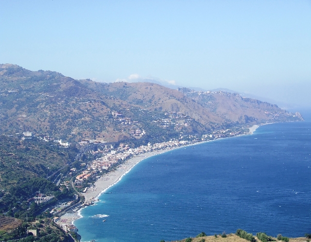 2008_06200267.JPG - The Beaches of Sicily