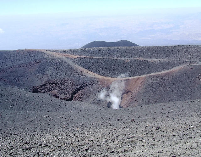 2008_06210280.JPG - The Exploded Crater