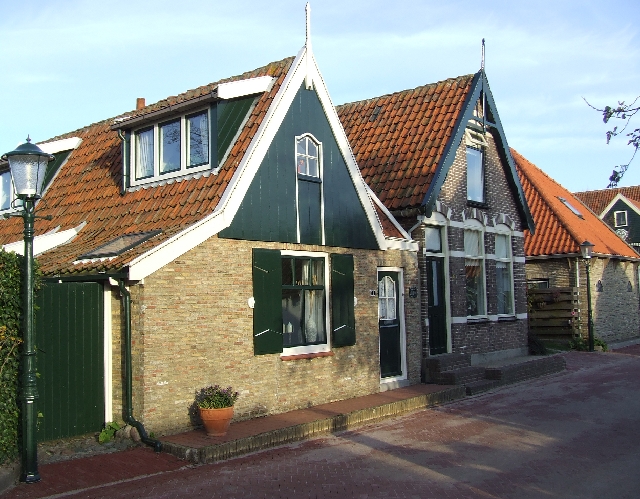 2008_1109_Texel0047.JPG - The Villege Oosterend