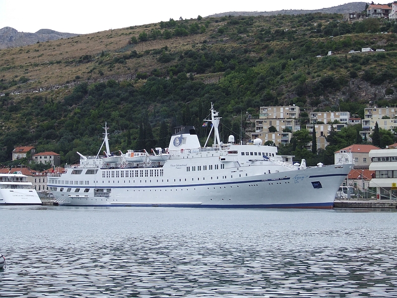 2009_1002_croatie0002.JPG - Cruiseliner One