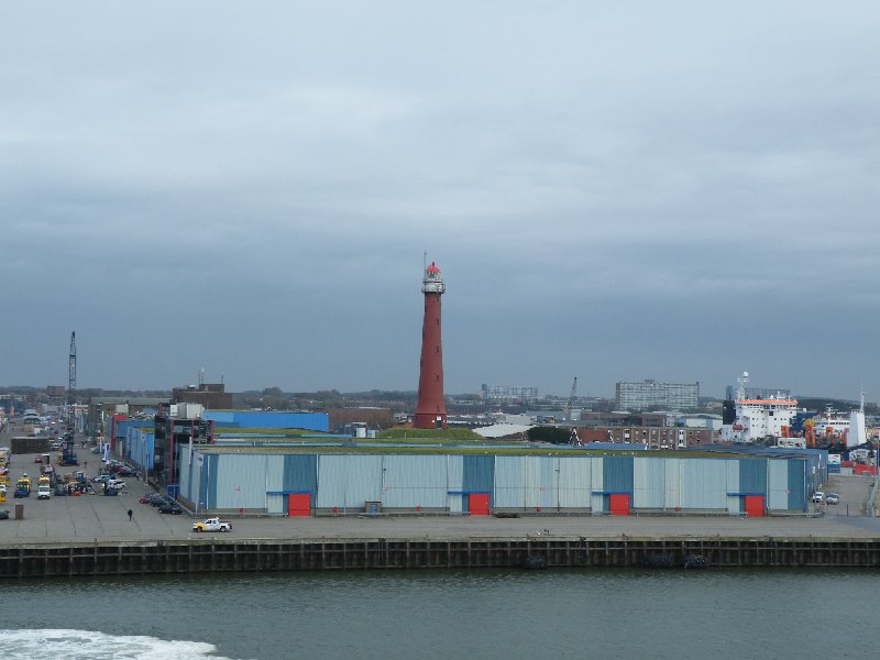 DSCF4093.JPG - Lighthouse from IJmuiden