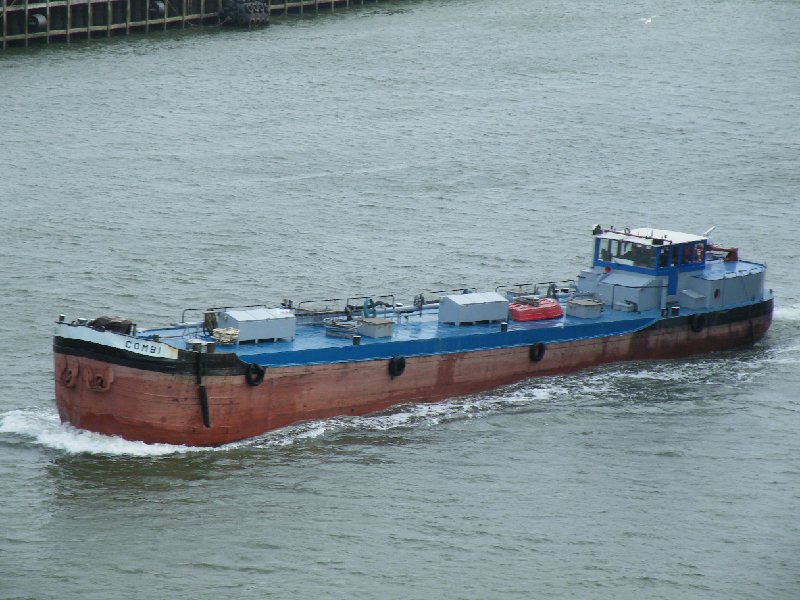 DSCF4097.JPG - Bunker Ship