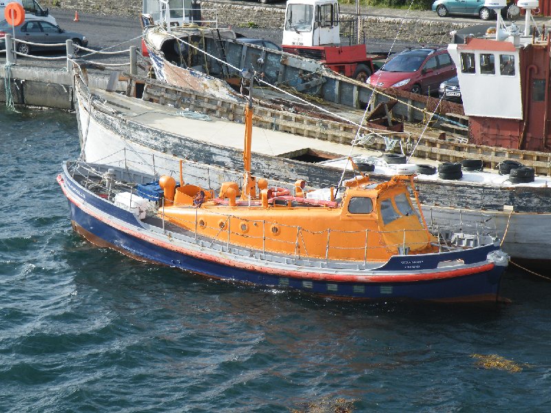 DSCF4315.JPG - Rescue Vessel