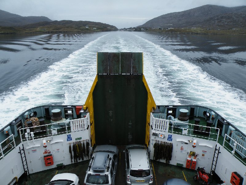 DSCF4524.JPG - A Small Ferry
