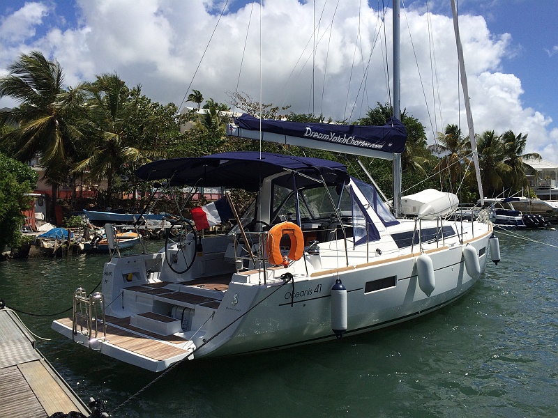 IMG_2526.JPG - Our ship for 2015