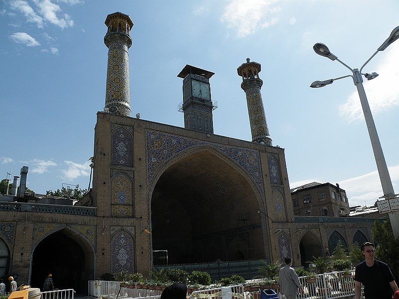 DSCF8168.JPG - Shams-Al Emarat / Edifice of the Sun