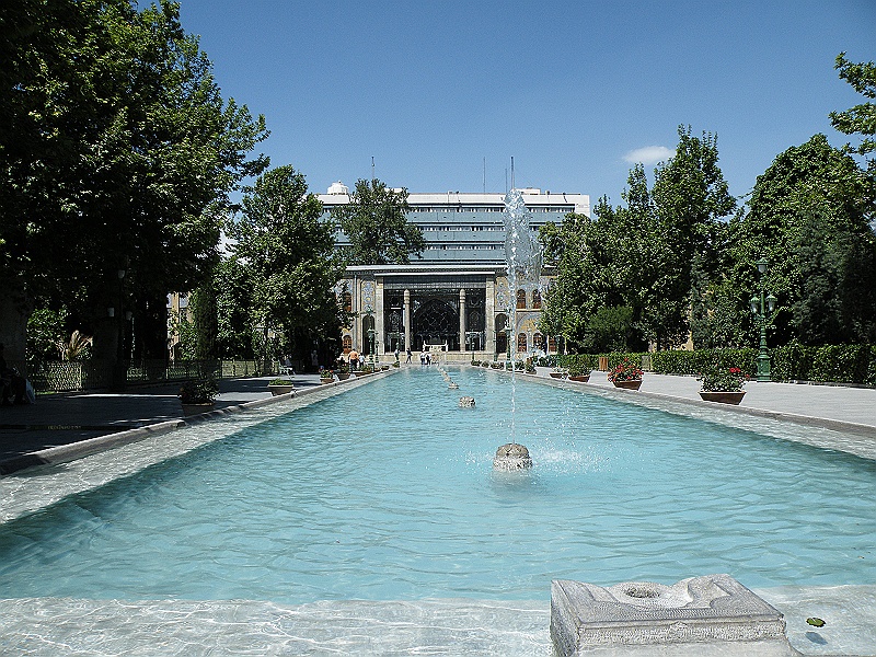 DSCF8194.JPG - Garden of Golestan Palace