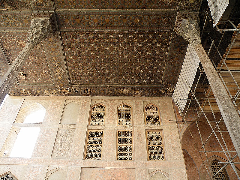 DSCF8600.JPG - Wooden Ceilings on the first floor